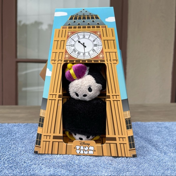 Disney Other - BNIB Disney Tsum Tsum City Edition